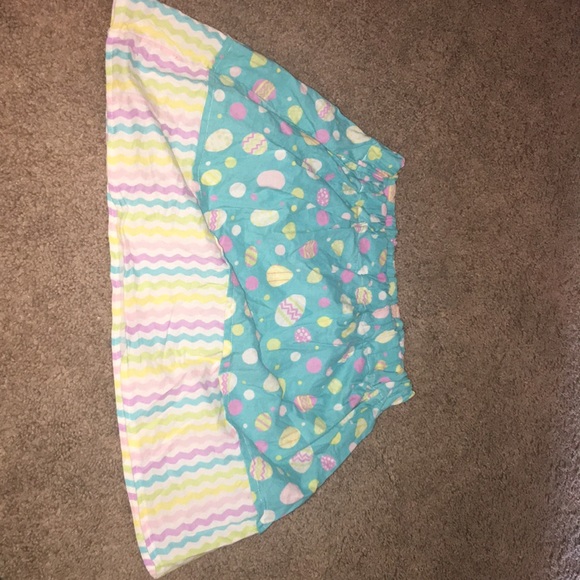 Cute hand made skirt. - Picture 1 of 2